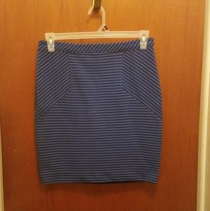 NWT Ann Taylor Striped Body Con Skirt Size…